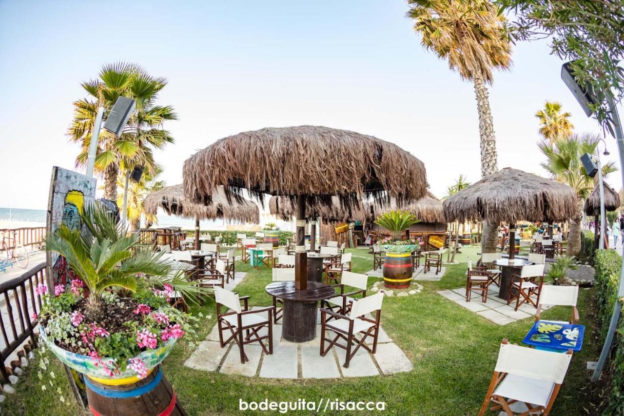 Residence Anchisemare Alba Adriatica Ngoại thất bức ảnh