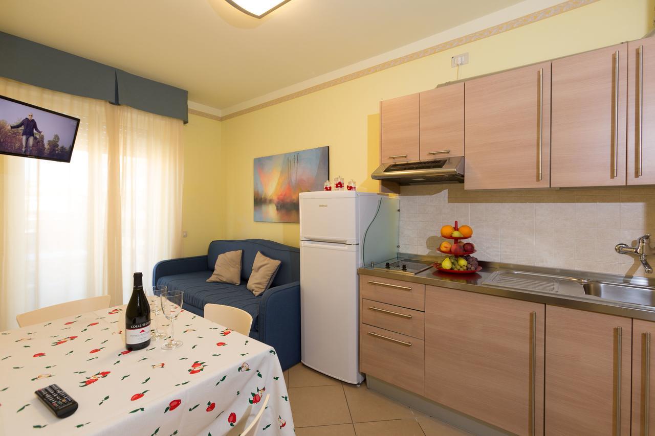 Residence Anchisemare Alba Adriatica Ngoại thất bức ảnh