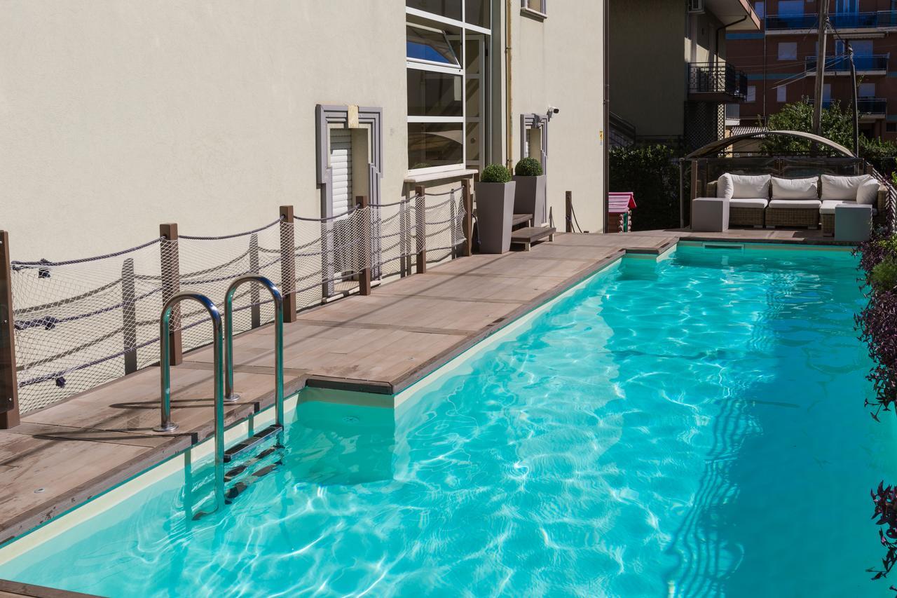 Residence Anchisemare Alba Adriatica Ngoại thất bức ảnh
